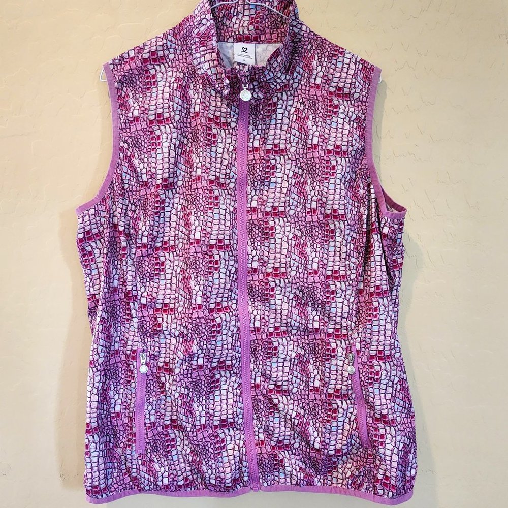 Daily Sports NOWT Women's Purple Scale Golf Sport Wind Shell Vest SZ XL